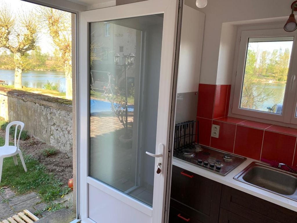 Gite De La Tour Saint-Pierre-de-Boeuf Εξωτερικό φωτογραφία